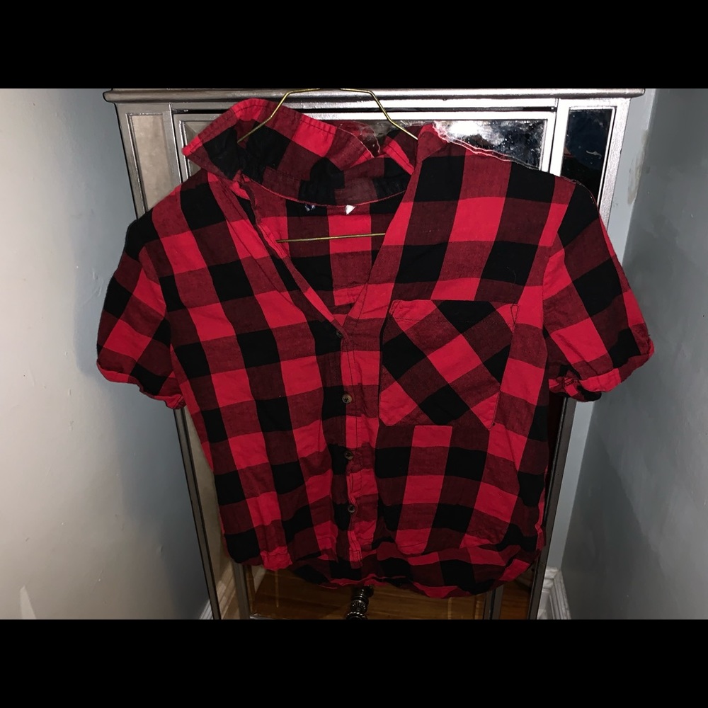 Checkered designed plaid flannel